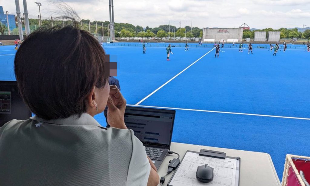試合会場でのkintoneを活用した業務フローのチェック風景