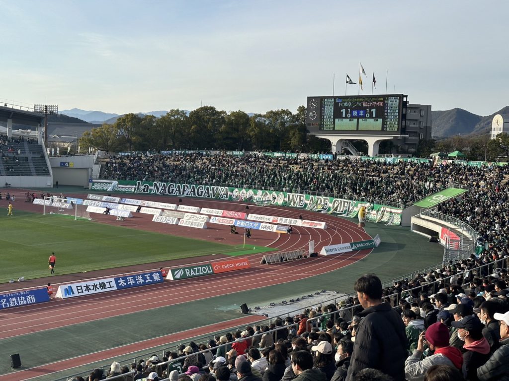 FC岐阜開幕戦　長良川スタジアム2