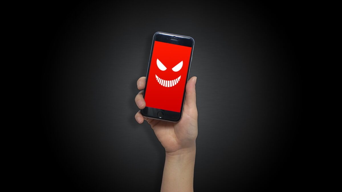 スマホにうつったウィルスメール